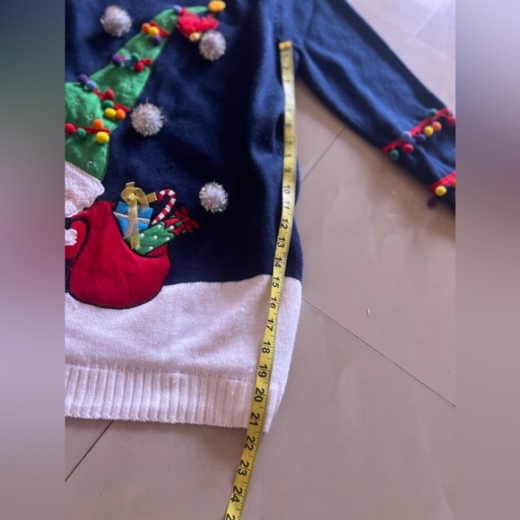 Pullover Christmas Sweatshirt Women's Navy Crew Neck Long Sleeves Embroidered - Picture 8 of 15